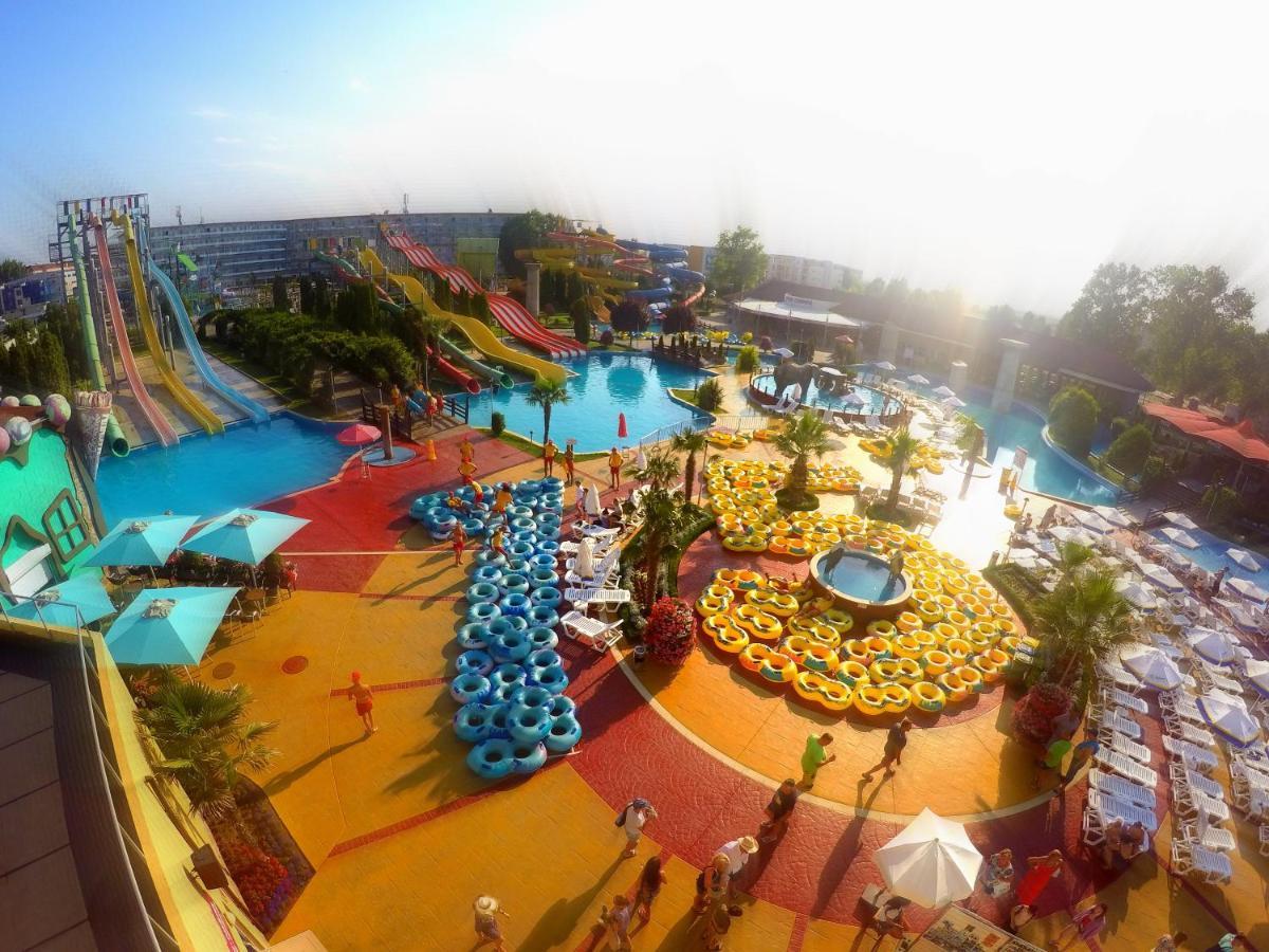 Aqua Nevis Hotel & Aqua Park Slantchev Briag Extérieur photo